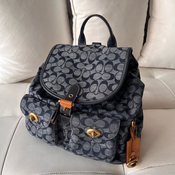 Coach Handbags - 🐎COACH CARGO🐎  DENIM SIGNATURE CANVAS BACKPACK